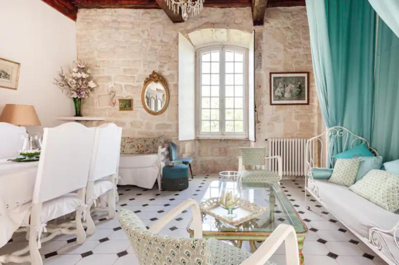 Appartement Spacieux Avec Deux Chambres Au Chateau Valence  Eksteriør billede