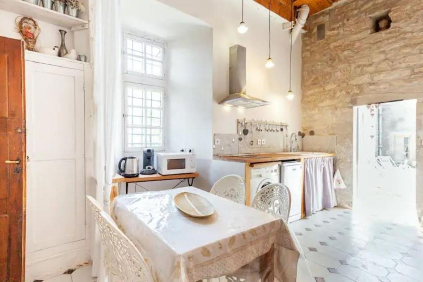 Appartement Spacieux Avec Deux Chambres Au Chateau Valence  Eksteriør billede