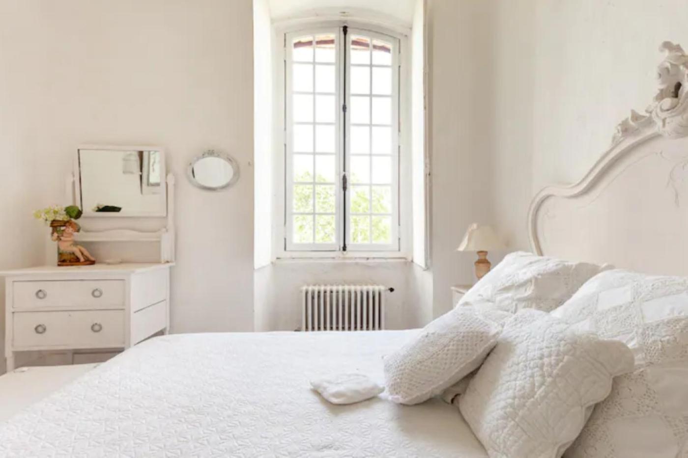 Appartement Spacieux Avec Deux Chambres Au Chateau Valence  Eksteriør billede
